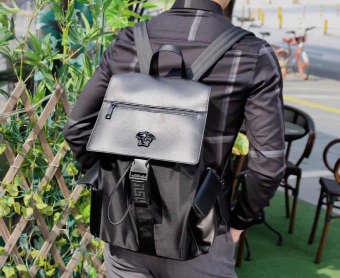 ヴェルサーチェバッグコピー 定番人気2021新品 VERSACE メンズ バックパック - 画像 (2)