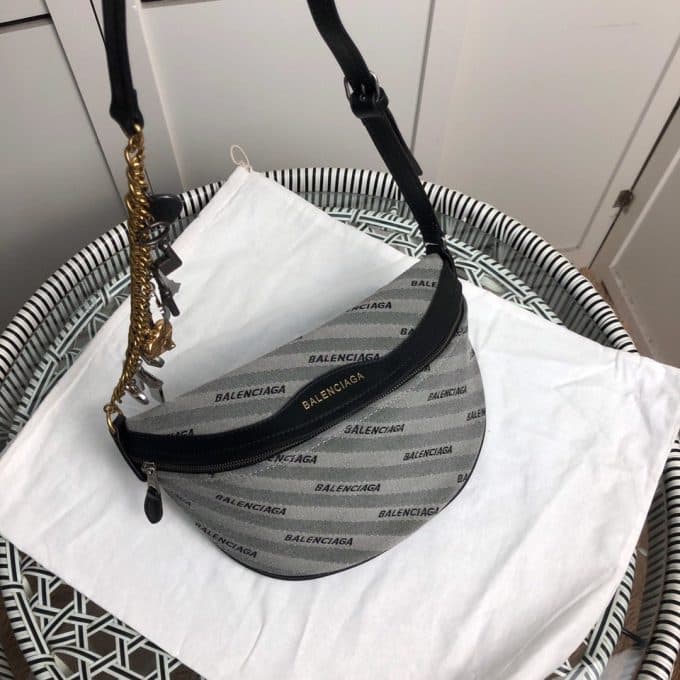 高品質 バレンシアガバッグコピー 定番人気2021新品 BALENCIAGA 男女兼用 ウエストポーチ - 画像 (3)