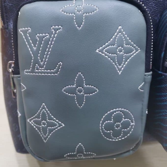 ルイヴィトンバッグコピー 2020新品注目度NO.1 Louis Vuitton 男女兼用 バックパック - 画像 (5)