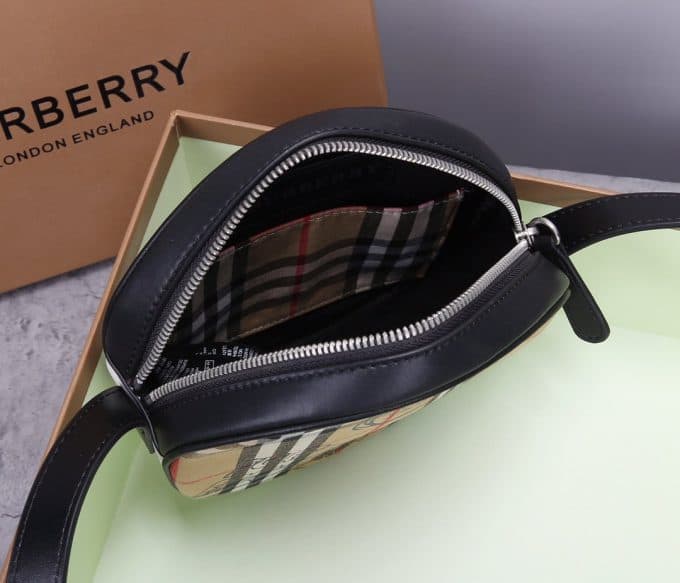 バーバリーバッグコピー 大人気2021新品 BURBERRY メンズ ショルダーバッグ - 画像 (8)