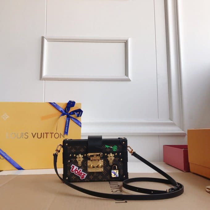 ルイヴィトンバッグコピー 定番人気2020新品 Louis Vuitton レディース ショルダーバッグ