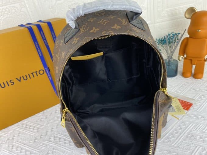 ルイヴィトンバッグコピー 2022新品注目度NO.1 Louis Vuitton 男女兼用 バックパック - 画像 (9)