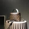 ルイヴィトンバッグコピー 2020新品注目度NO.1 Louis Vuitton レディース バケツバッグ - 画像 (3)