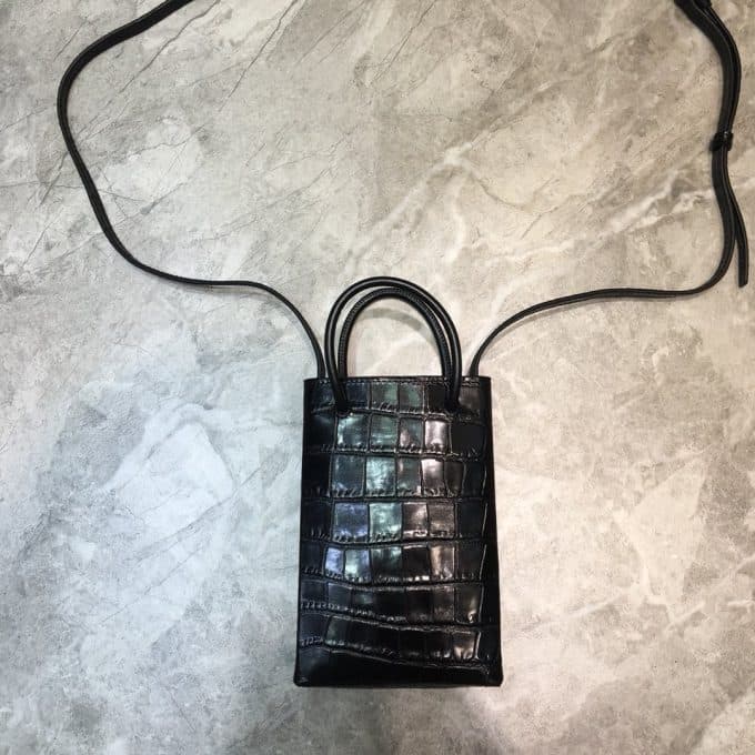 高品質 バレンシアガバッグコピー 定番人気2021新品 BALENCIAGA 男女兼用 ショルダーバッグ - 画像 (2)