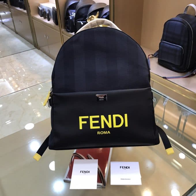フェンディバッグコピー 2021新品注目度NO.1 FENDI 男女兼用 バックパック