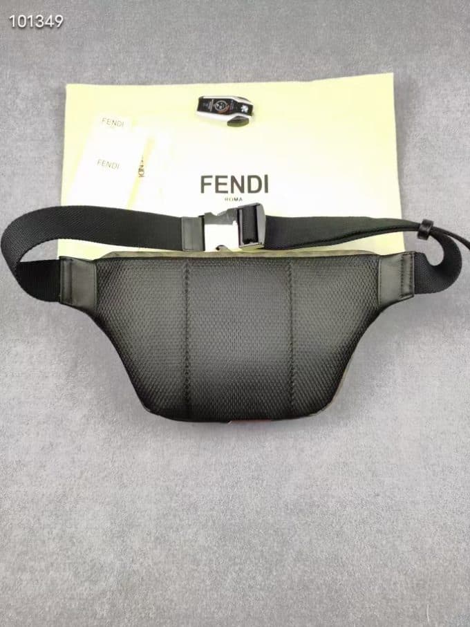 フェンディバッグコピー 2021新品注目度NO.1 FENDI メンズ ボディバッグ - 画像 (2)