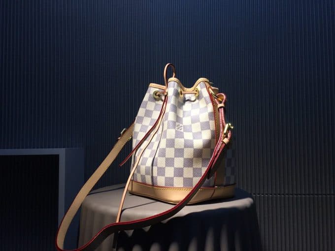 ルイヴィトンバッグコピー 2020新品注目度NO.1 Louis Vuitton レディース バケツバッグ - 画像 (3)