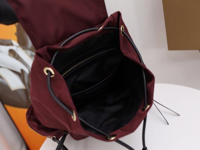 バーバリーバッグコピー 定番人気2021新品 BURBERRY 男女兼用 バックパック - 画像 (9)
