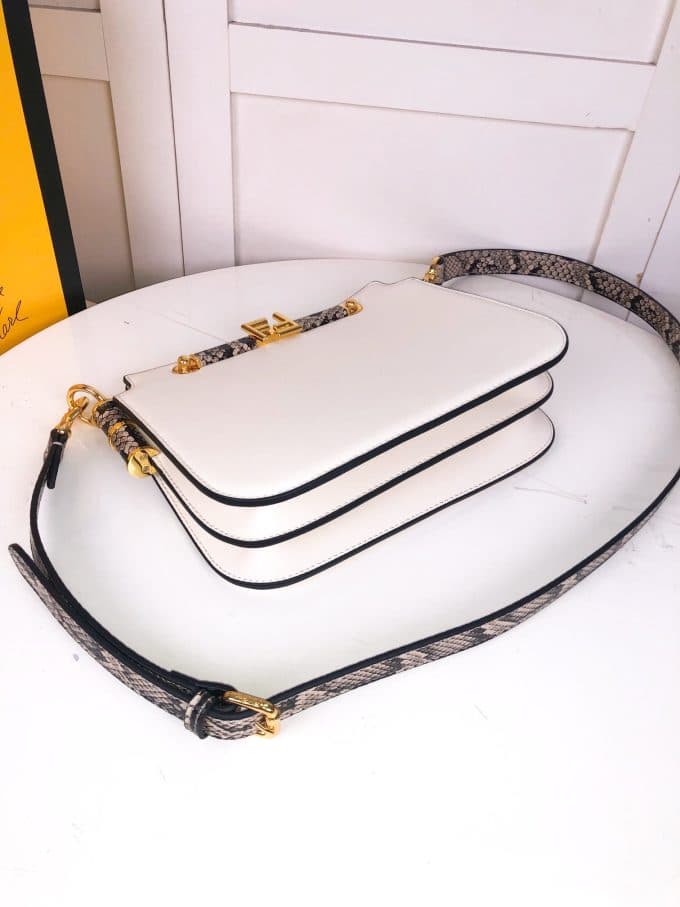 フェンディバッグコピー 大人気2022新品 FENDI レディース ショルダーバッグ - 画像 (5)
