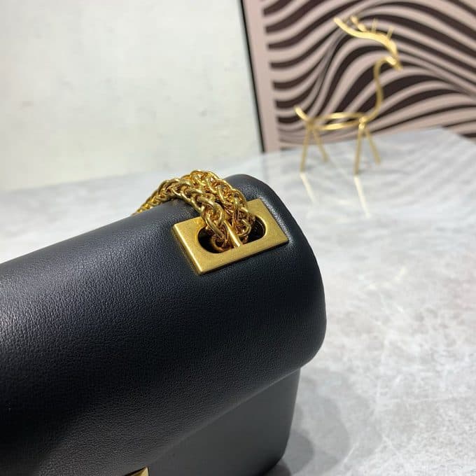 ヴァレンティノバッグコピー 2022新品注目度NO.1 Valentino レディース ショルダーバッグ - 画像 (5)