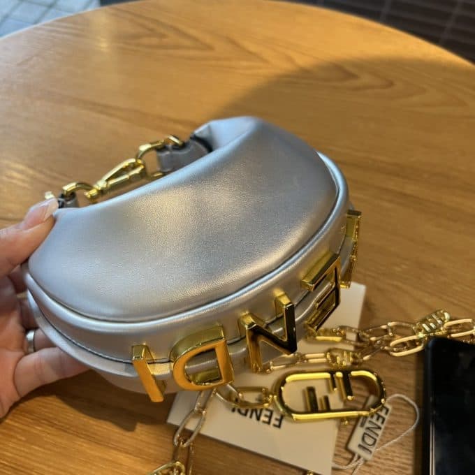 フェンディバッグコピー 大人気2022新品 FENDI レディース ハンドバッグ - 画像 (3)