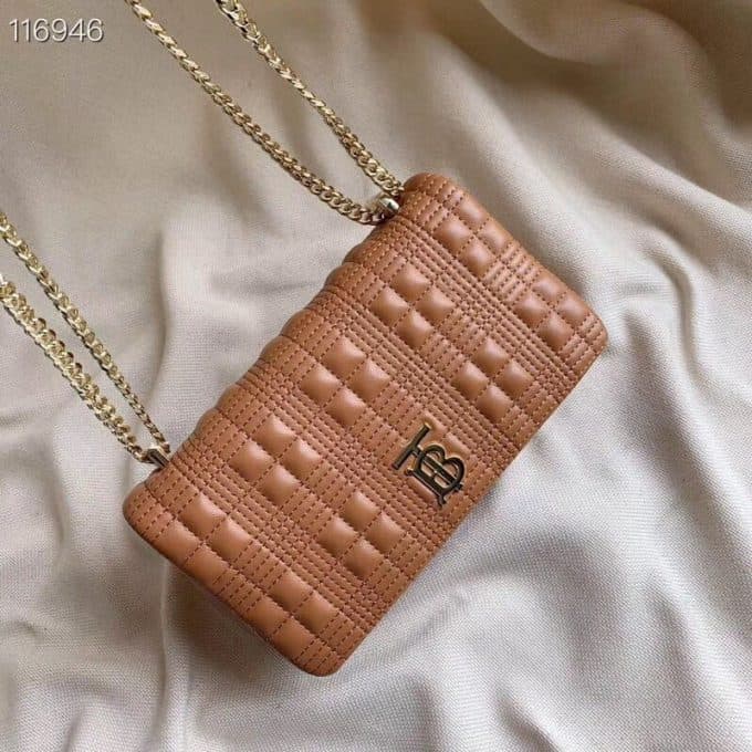 2019秋冬注目度NO.1バーバリー(BURBERRY)☆レディース ショルダーバッグコピー☆斬新アイテム一挙公開!雑誌で話題騒然！
