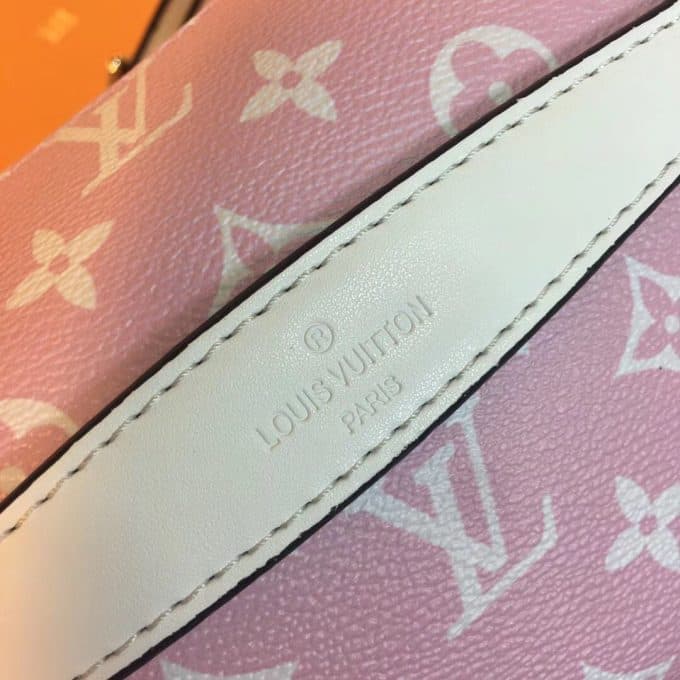 ルイヴィトンバッグコピー 2020新品注目度NO.1 Louis Vuitton レディース ウエストポーチ - 画像 (4)