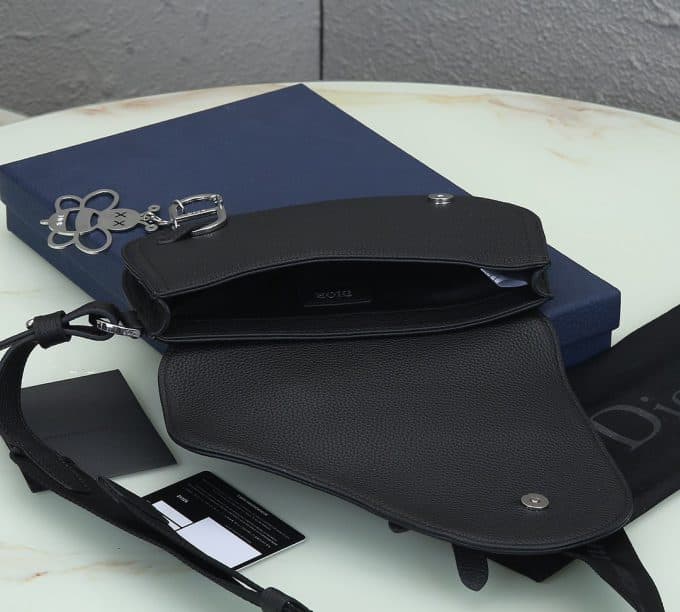ディオールバッグコピー 大人気2021新品 Dior メンズ ショルダーバッグ - 画像 (8)