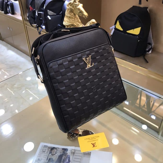 ルイヴィトンバッグコピー 定番人気2021新品 Louis Vuitton メンズ ショルダーバッグ - 画像 (3)