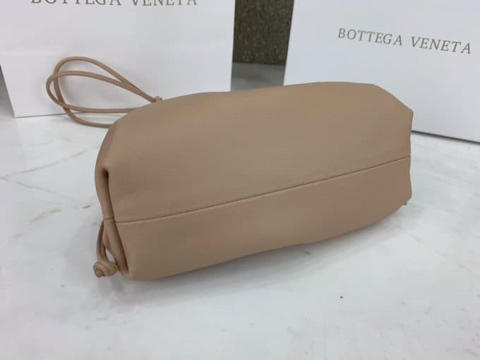 2019秋冬新作☆超売れ筋ボッテガヴェネタ(Bottega Veneta)☆レディース ハンドバックコピー☆特別価格にて販売!!今一番流行っている人気アイテム!! - 画像 (8)
