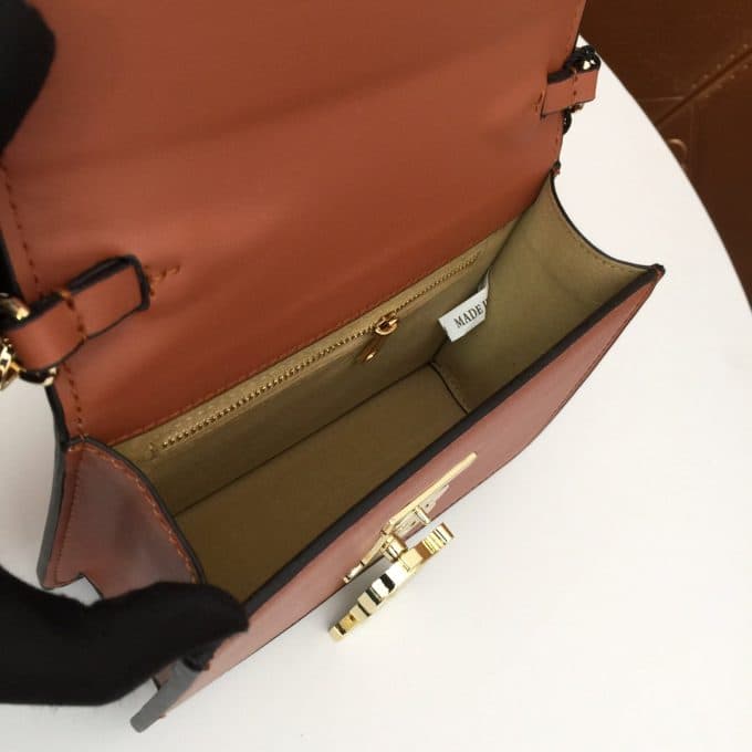 2019秋冬高品質バーバリー(BURBERRY)☆レディース ショルダーバッグコピー☆数量限定発表！お見逃しなく！ - 画像 (8)