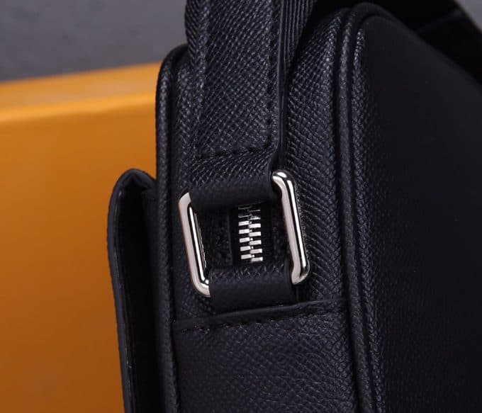 ルイヴィトンバッグコピー 定番人気2021新品 Louis Vuitton メンズ ショルダーバッグ - 画像 (8)