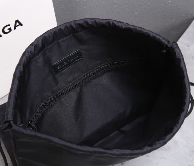 バレンシアガバッグコピー 2021新品注目度NO.1 BALENCIAGA メンズ バックパック - 画像 (9)