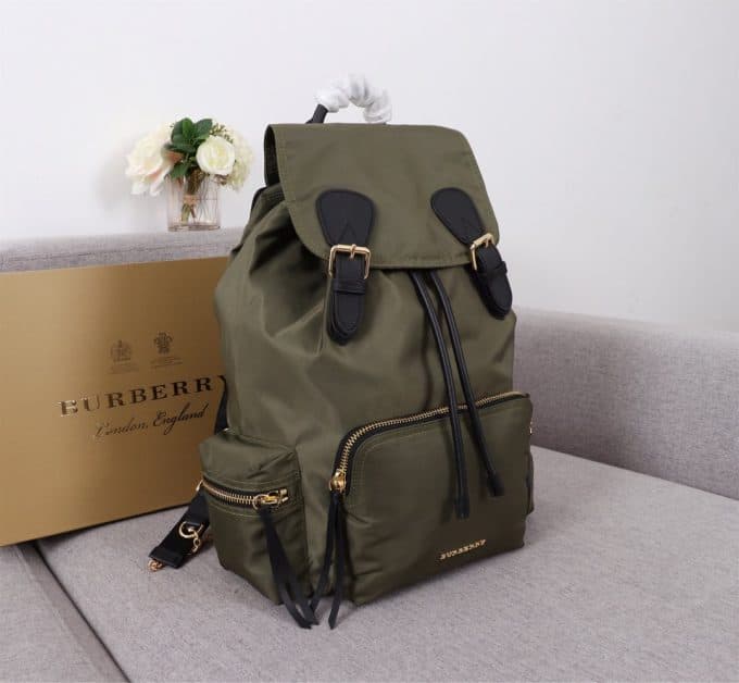 バーバリーバッグコピー 大人気2021新品 BURBERRY 男女兼用 バックパック - 画像 (2)