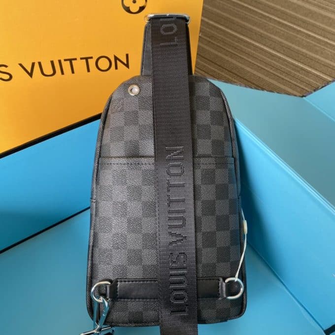 ルイヴィトンバッグコピー 2021新品注目度NO.1 Louis Vuitton メンズ ボディバッグ - 画像 (2)