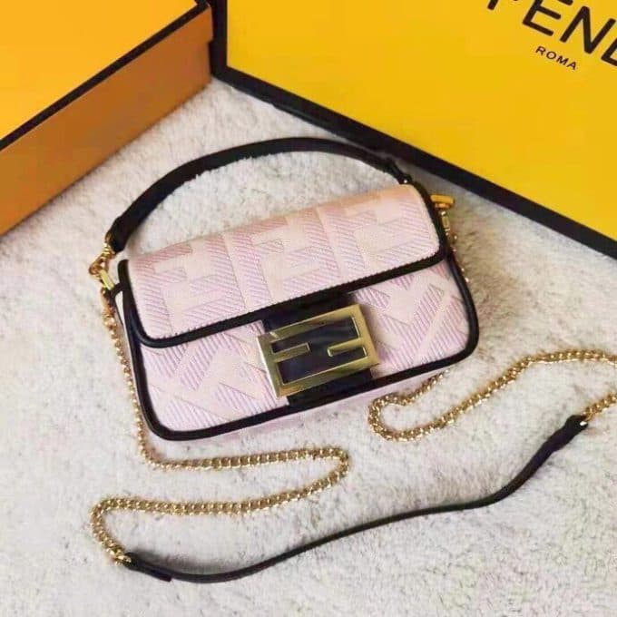 フェンディバッグコピー 2022新品注目度NO.1 FENDI レディース ショルダーバッグ - 画像 (3)