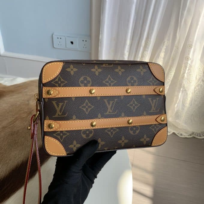 高品質ルイヴィトンバッグコピー 2021新品注目度NO.1 Louis Vuitton メンズ ショルダーバッグ