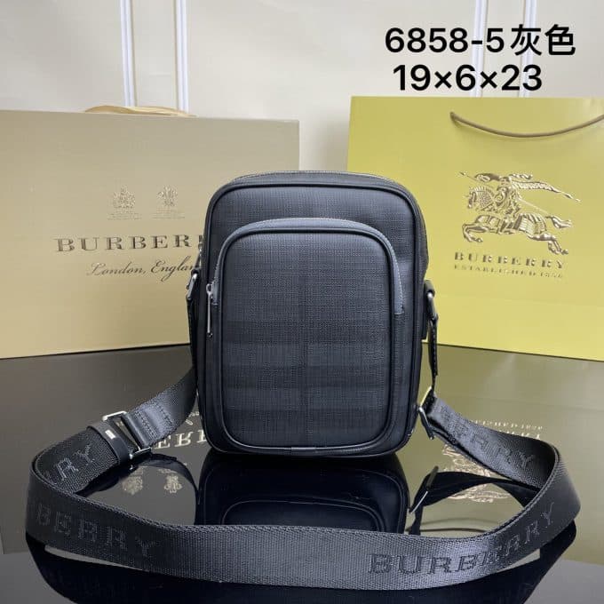 バーバリーバッグコピー 2021新品注目度NO.1 BURBERRY メンズ ショルダーバッグ