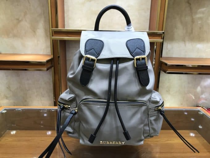 2019秋冬新作☆超売れ筋バーバリー(BURBERRY)☆レディース バックパックコピー☆特別価格にて販売!!今一番流行っている人気アイテム!!