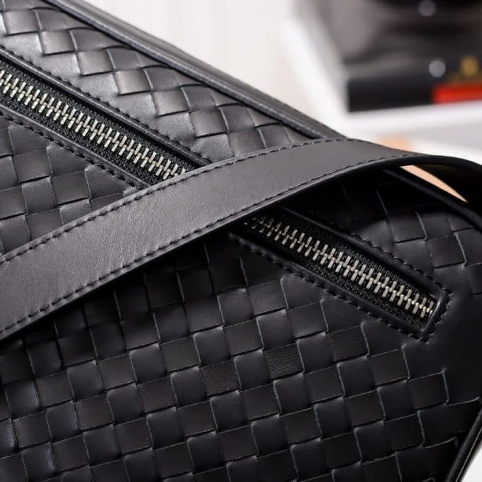 ボッテガヴェネタバッグコピー 2021新品注目度NO.1 Bottega Veneta メンズ ショルダーバッグ - 画像 (7)