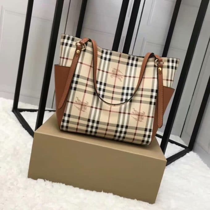 2019秋冬定番商品バーバリー(BURBERRY)☆レディース ハンドバックコピー☆爆発人気商品!数量限定発表★♫♪