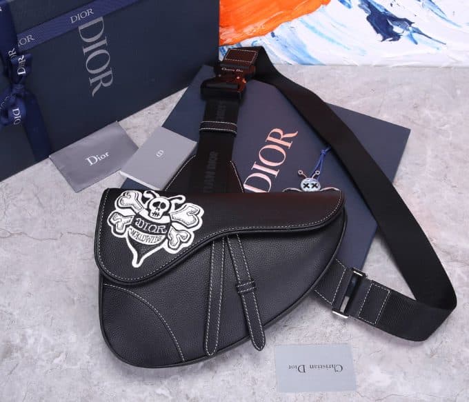 ディオールバッグコピー 2021新品注目度NO.1 Dior 男女兼用 ショルダーバッグ