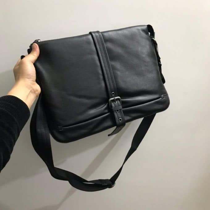 ボッテガヴェネタバッグコピー 定番人気2021新品 Bottega Veneta メンズ ショルダーバッグ