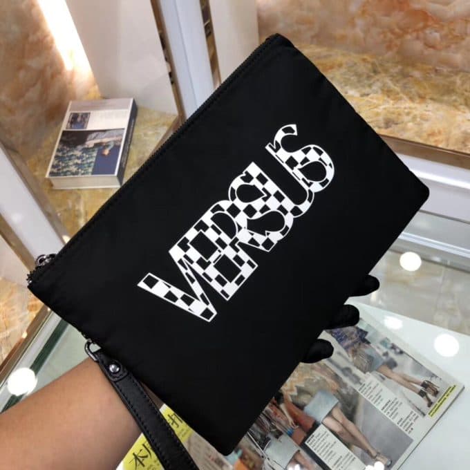 ヴェルサーチェバッグコピー 大人気2021新品 VERSACE メンズ セカンドバッグ - 画像 (4)