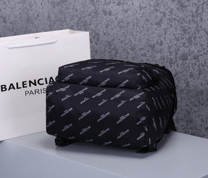 バレンシアガバッグコピー 2021新品注目度NO.1 BALENCIAGA メンズ バックパック - 画像 (5)