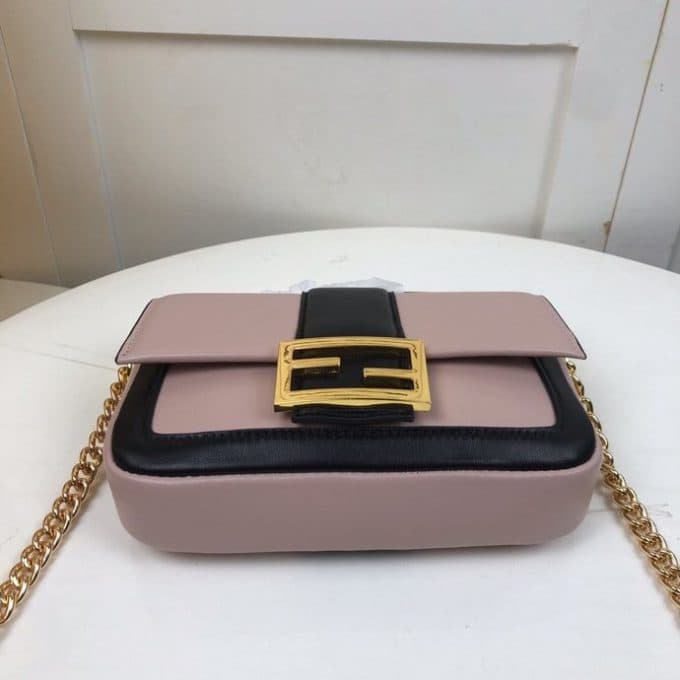 フェンディバッグコピー 2022新品注目度NO.1 FENDI レディース ショルダーバッグ - 画像 (4)