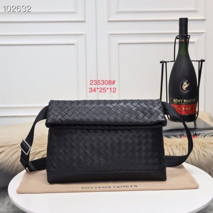 ボッテガヴェネタバッグコピー 大人気2021新品 Bottega Veneta メンズ ショルダーバッグ