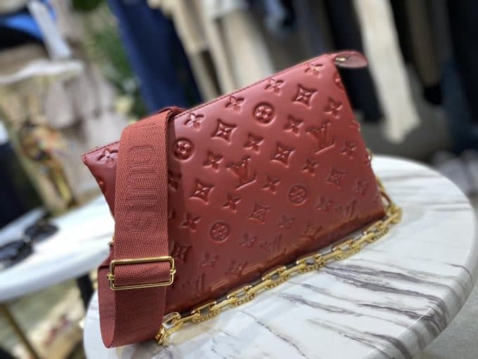 人気高級ルイヴィトンバッグコピー 定番人気2022新品 Louis Vuitton メンズ ショルダーバッグ - 画像 (2)