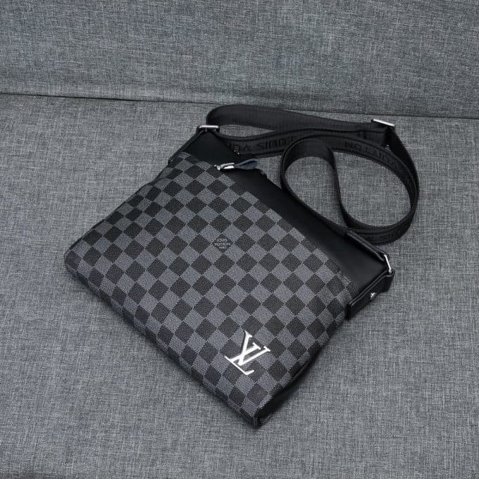 ルイヴィトンバッグコピー 2021新品注目度NO.1 Louis Vuitton メンズ ショルダーバッグ - 画像 (2)