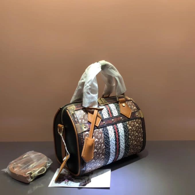 2019新作超売れ筋バーバリー(BURBERRY)☆レディース ハンドバックコピー☆効果抜群♪視線を独り占める!! - 画像 (2)