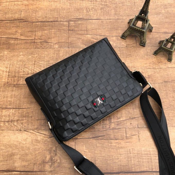 ルイヴィトンバッグコピー 定番人気2021新品 Louis Vuitton メンズ ショルダーバッグ - 画像 (4)
