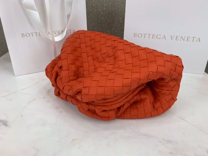 2019人気新作ボッテガヴェネタ(Bottega Veneta)☆レディースセカンドバッグコピー☆どんなアイテムとも相性がいい！絶賛発売中！！ - 画像 (3)
