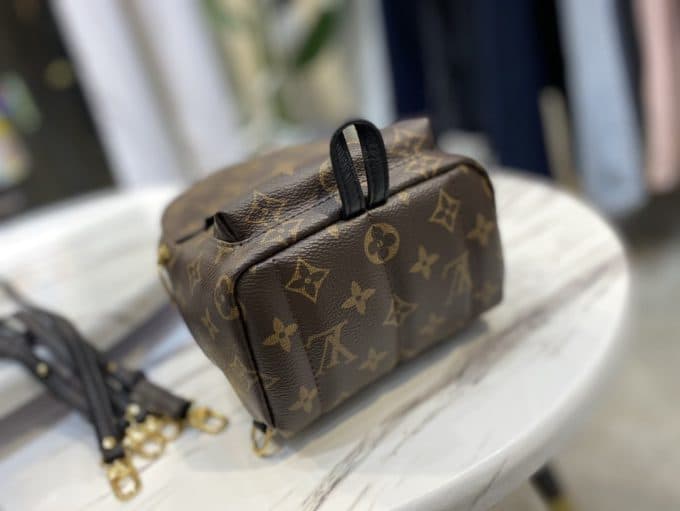 ルイヴィトンバッグコピー 大人気2021新品 Louis Vuitton メンズ バックパック - 画像 (4)