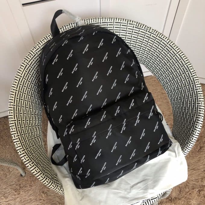 バレンシアガバッグコピー 大人気2021新品 BALENCIAGA 男女兼用 バックパック - 画像 (2)