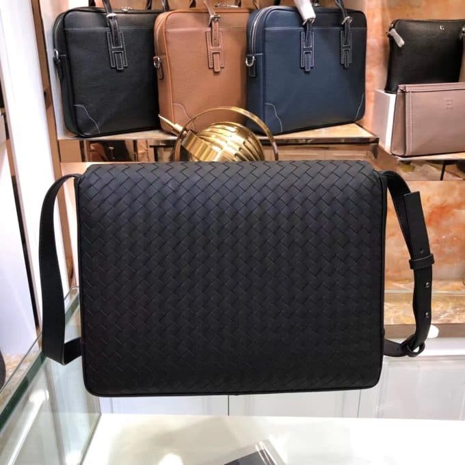 ボッテガヴェネタバッグコピー 定番人気2021新品 Bottega Veneta メンズ ショルダーバッグ - 画像 (4)