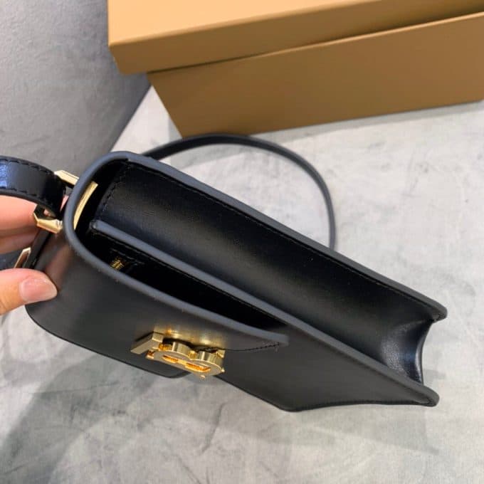 バーバリーバッグコピー 2022新品注目度NO.1 BURBERRY 男女兼用 携帯 電話 バッグ - 画像 (8)