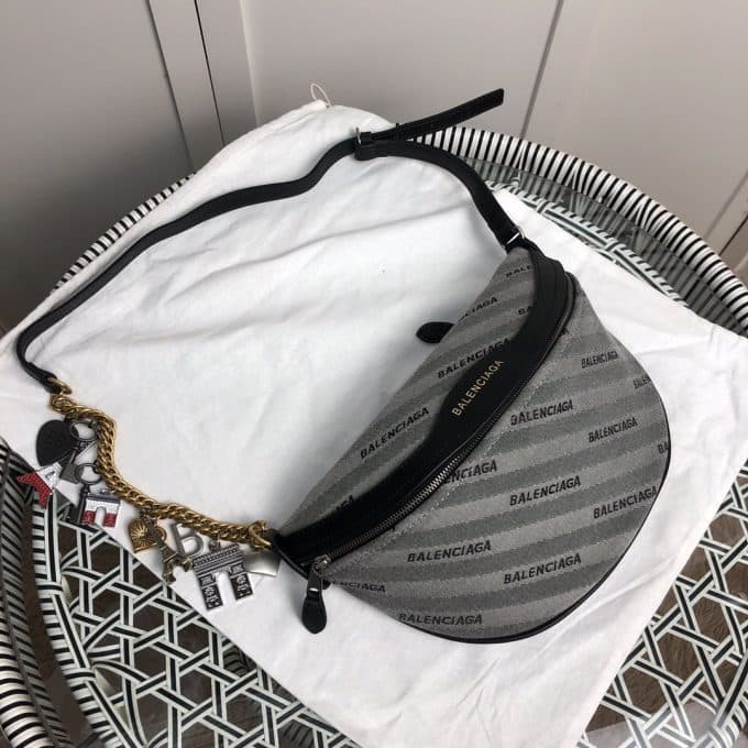 高品質 バレンシアガバッグコピー 定番人気2021新品 BALENCIAGA 男女兼用 ウエストポーチ - 画像 (2)