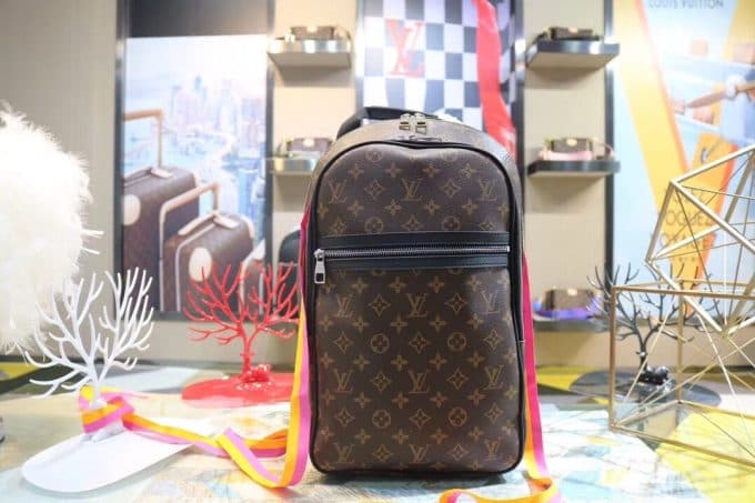 ルイヴィトンバッグコピー 定番人気2020新品 Louis Vuitton 男女兼用 バックパック