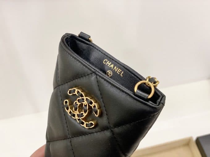 シャネルバッグコピー 大人気2021新品 CHANEL 男女兼用 携帯 電話 バッグ  2色 - 画像 (7)