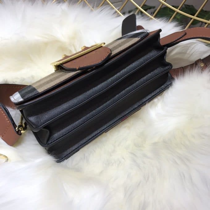 2019秋冬注目度NO.1バーバリー(BURBERRY)☆レディース ショルダーバッグコピー☆特別価格にて販売!!アイテム続々追加中♪♪♪ - 画像 (7)
